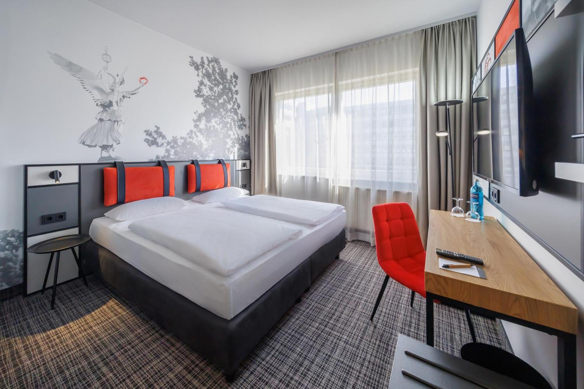 Hotel Luetzow Berlin Exterior photo